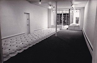 Organisation of spaces n°1 and n°2 in the Yvon Lambert gallery in Paris in April 1968 - Jean-Michel Sanejouand